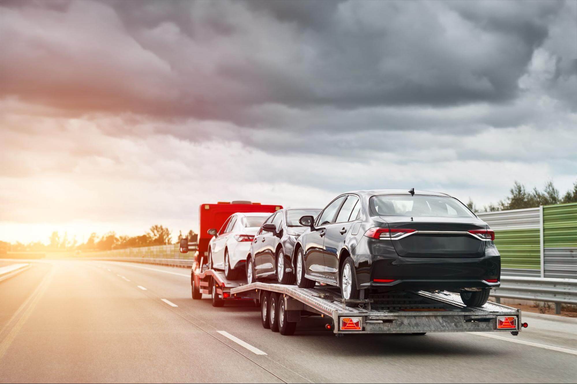 trailer transporting cars